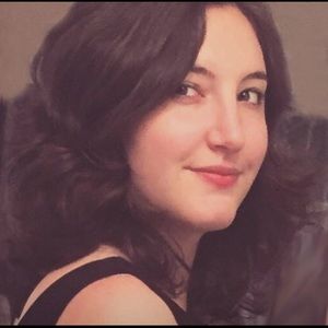 Meet your Posher, Alysia